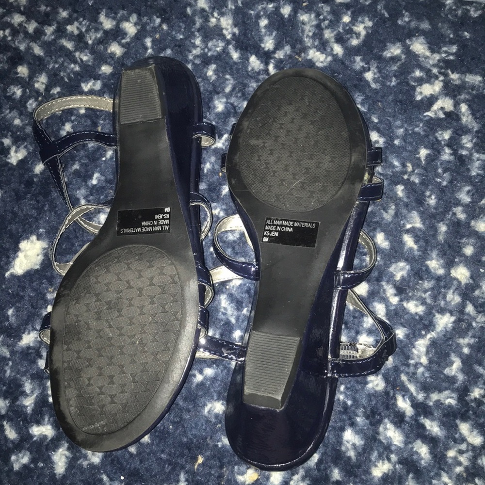 Sandals - Picture 3 of 3